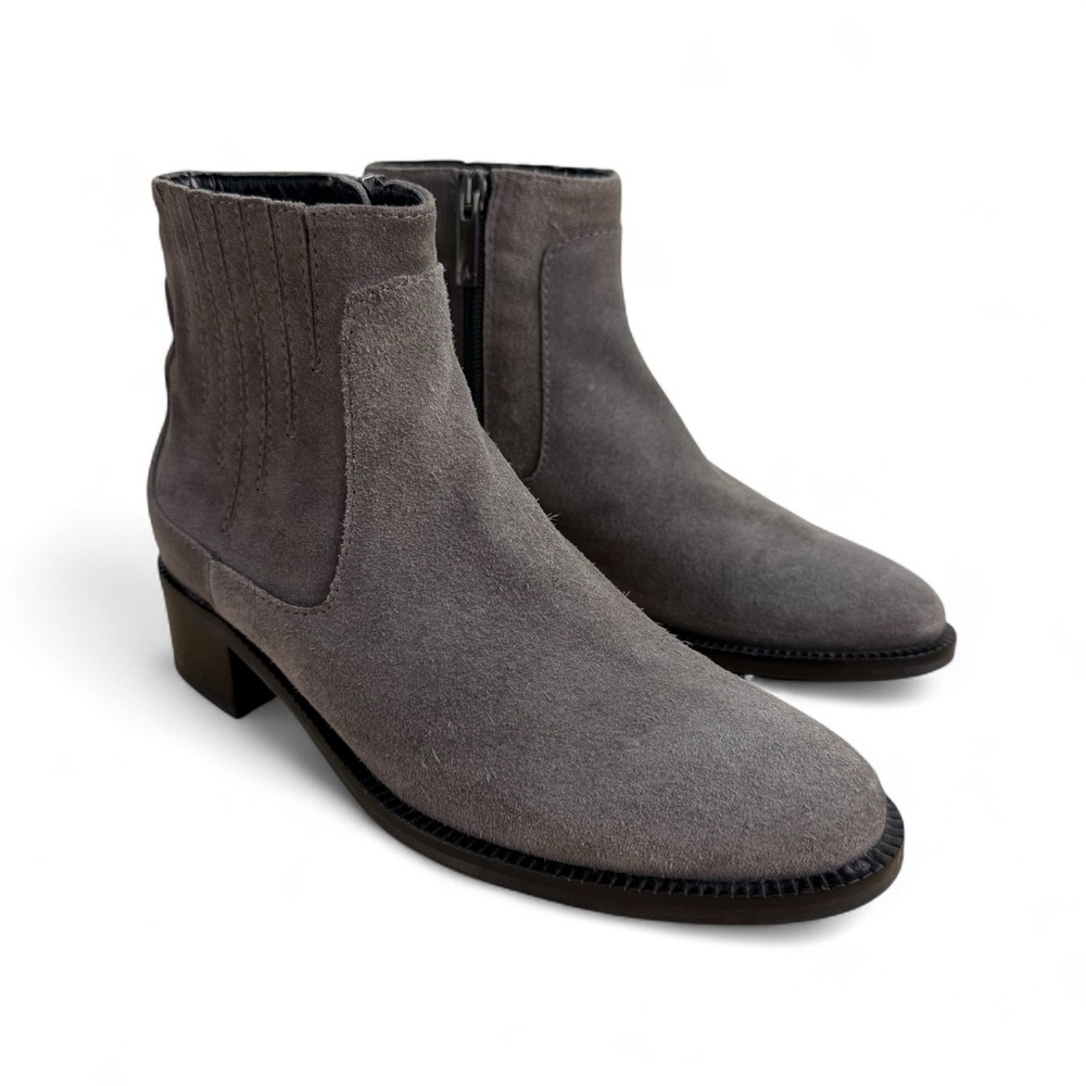 Aquatalia Oribella Grey Suede Ankle Boots Booties Sz 6